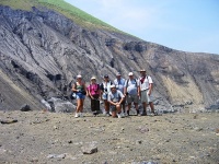 Charakteristické ekosystémy - sopečné biotopy (kráter Tompaluan)