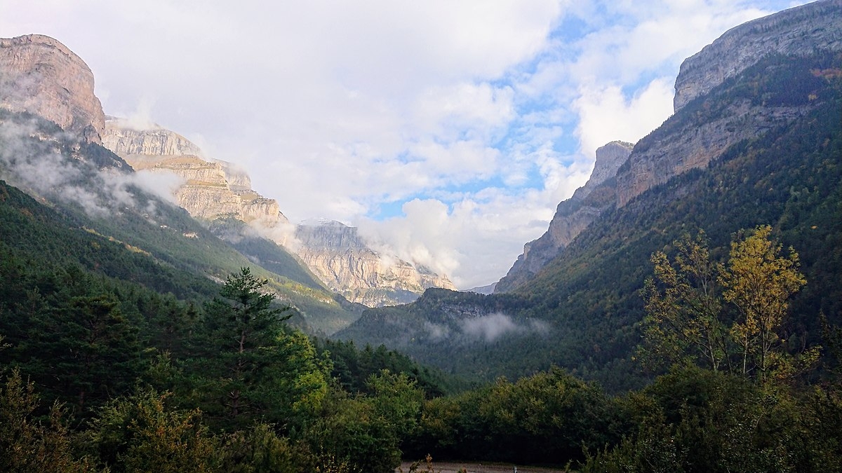 Ordesa y Monte Perdido National Park Ordesa y Monte Perdido National Park